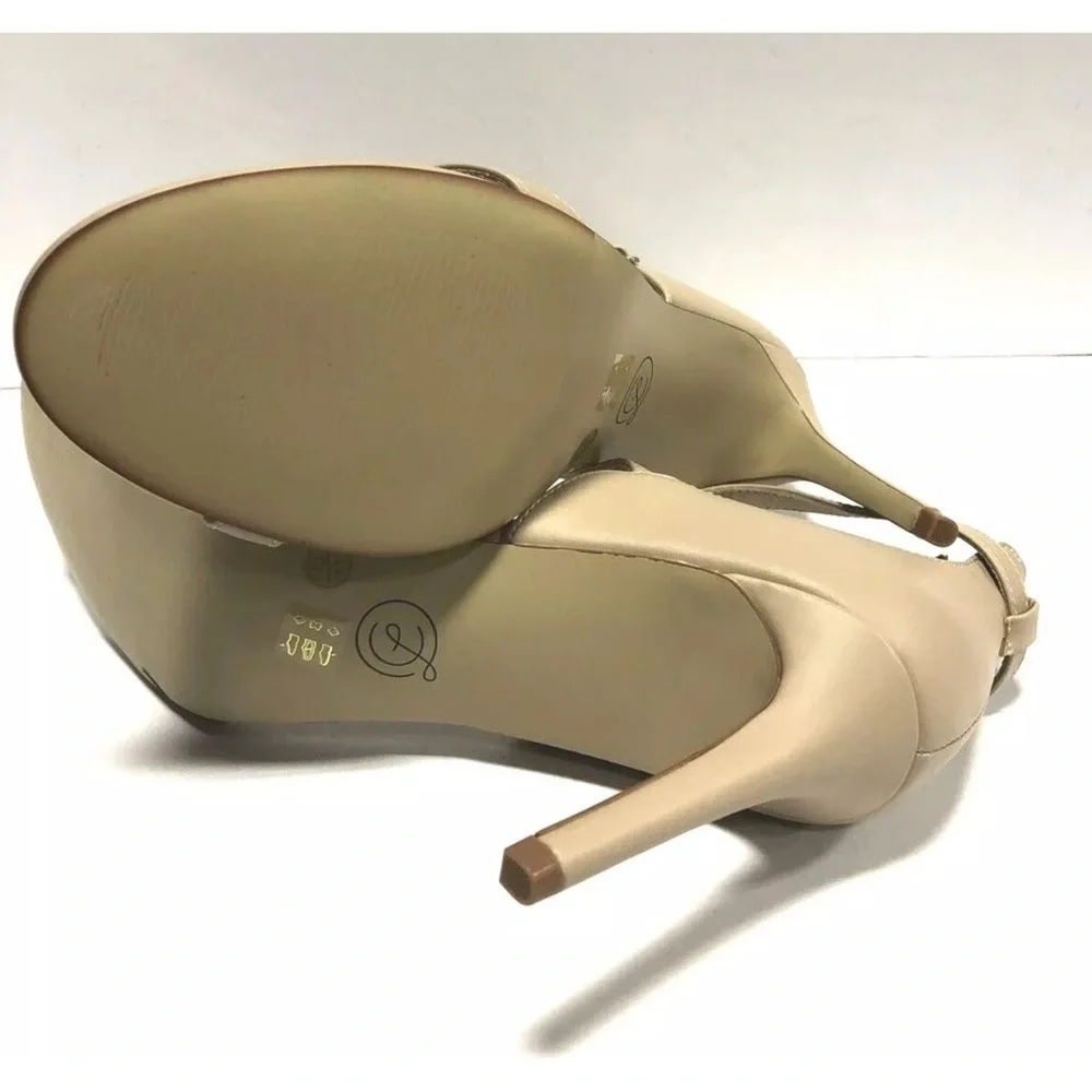 Chinese Laundry Women’s Sabrie Ankle Strap Heeled Sandals, Size 10 M.